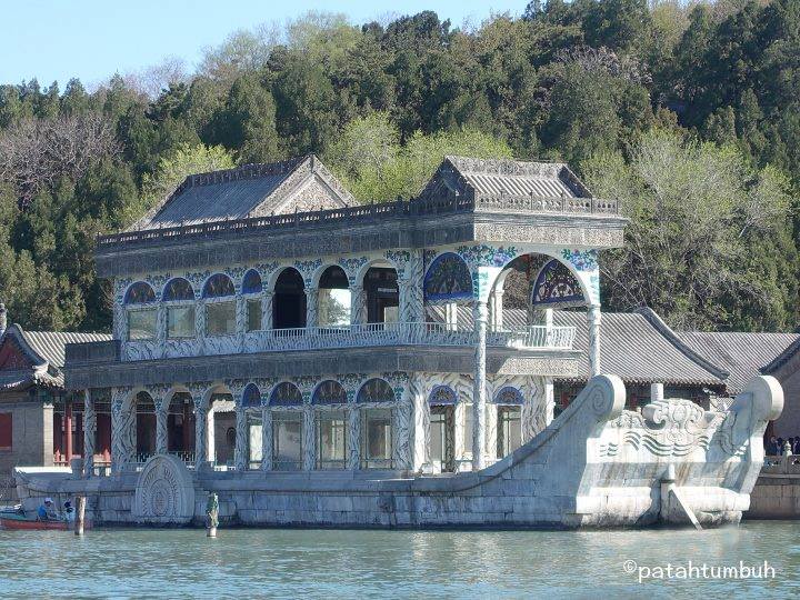 Marble Boat