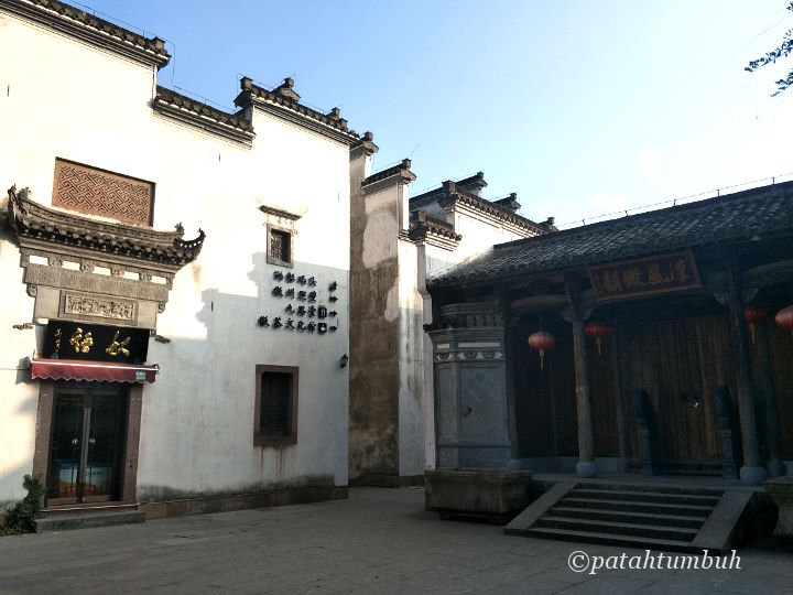 Lakeside Ancient Village