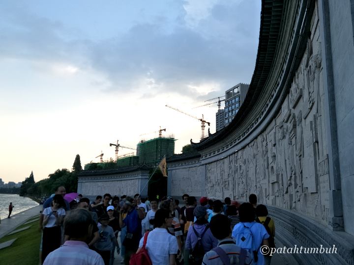 Huangshan City Wall Relief