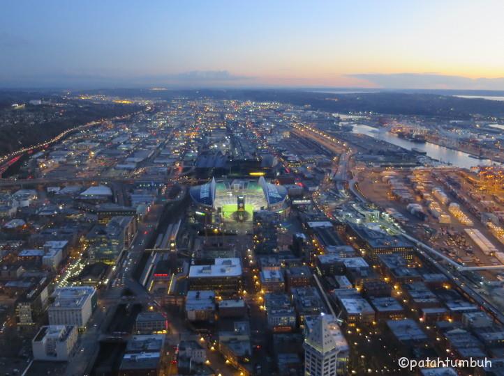 Jalan-jalan di Seattle : Tiga Perpustakaan dan Menara Tertinggi di Washington