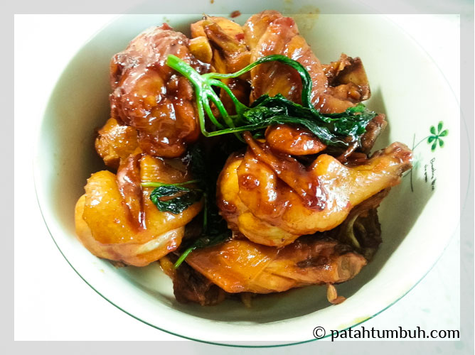 SAN BEI JI 三杯雞 Ayam Tiga Mangkuk