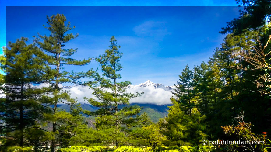 Kuzoozangpo La, Bhutan