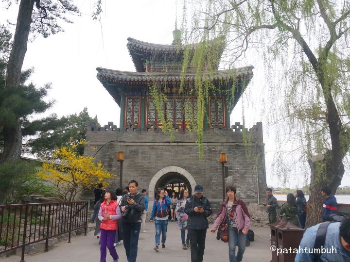 Lima Hari di Beijing: Forbidden City, Jingshan Park, Beihai Park (Bagian II)